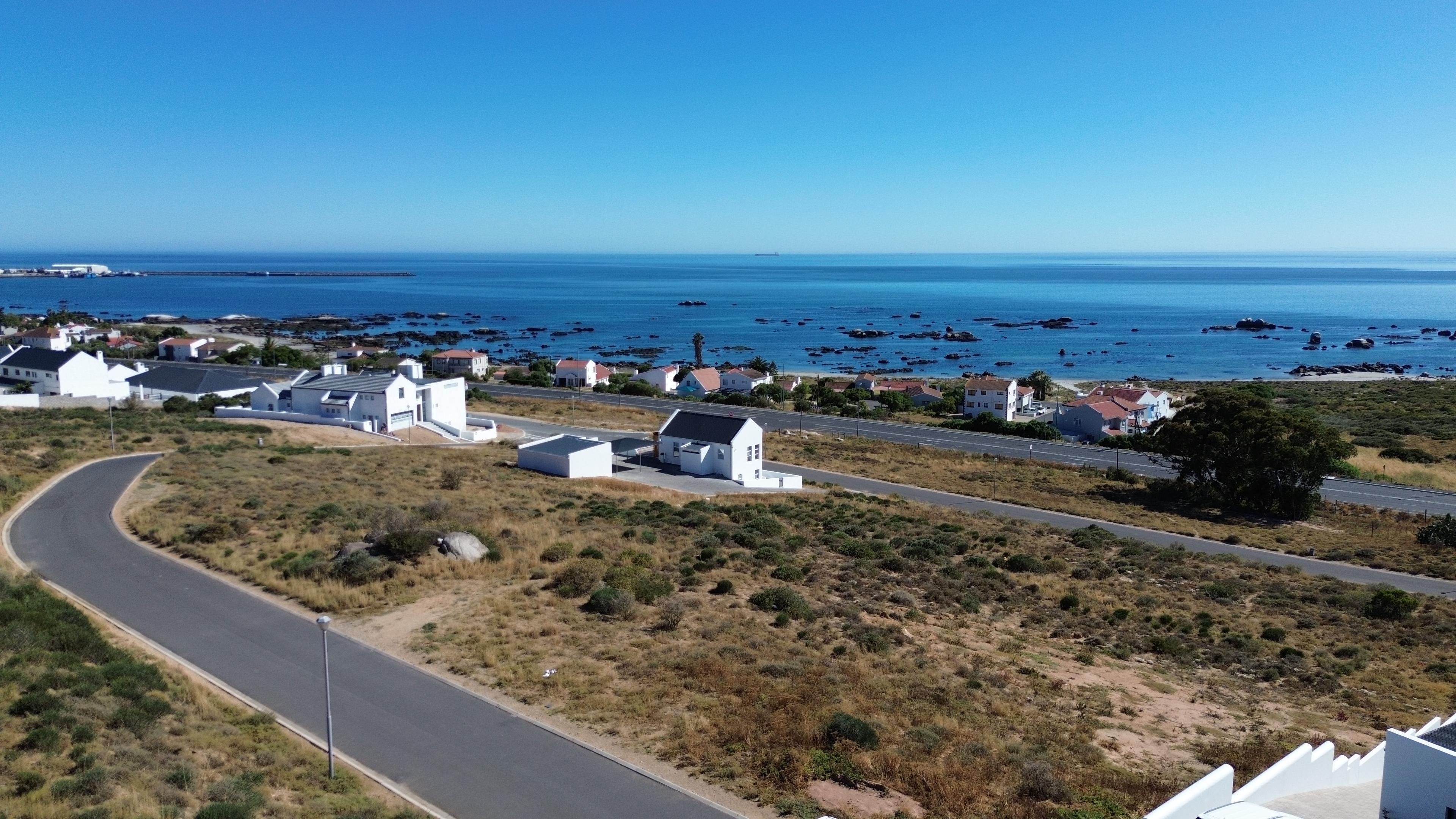 Image 4 of 6