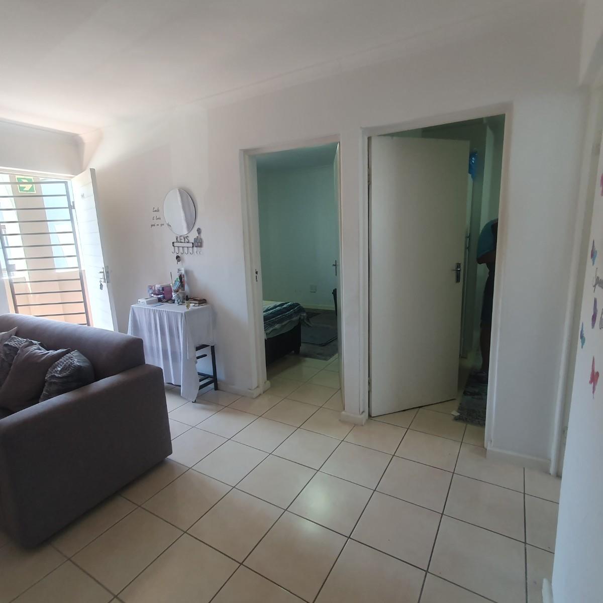 Image 2 of 6