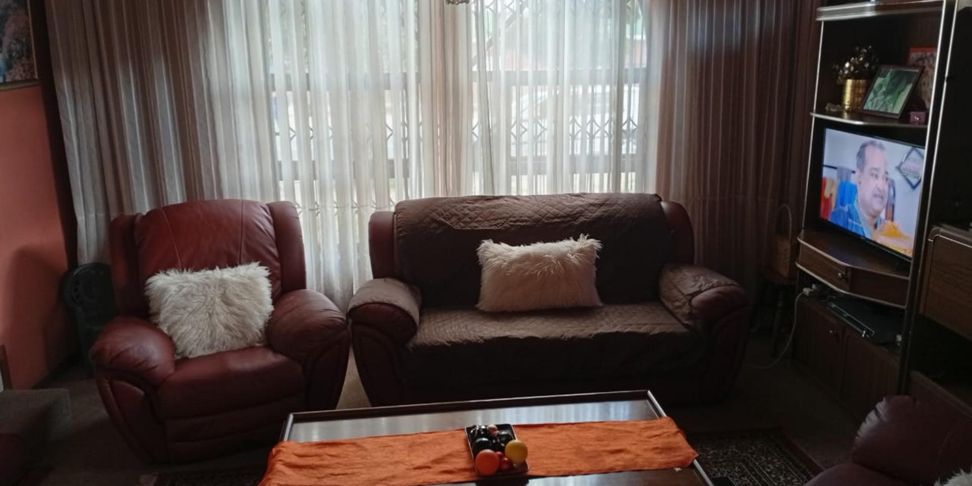 Image 4 of 6