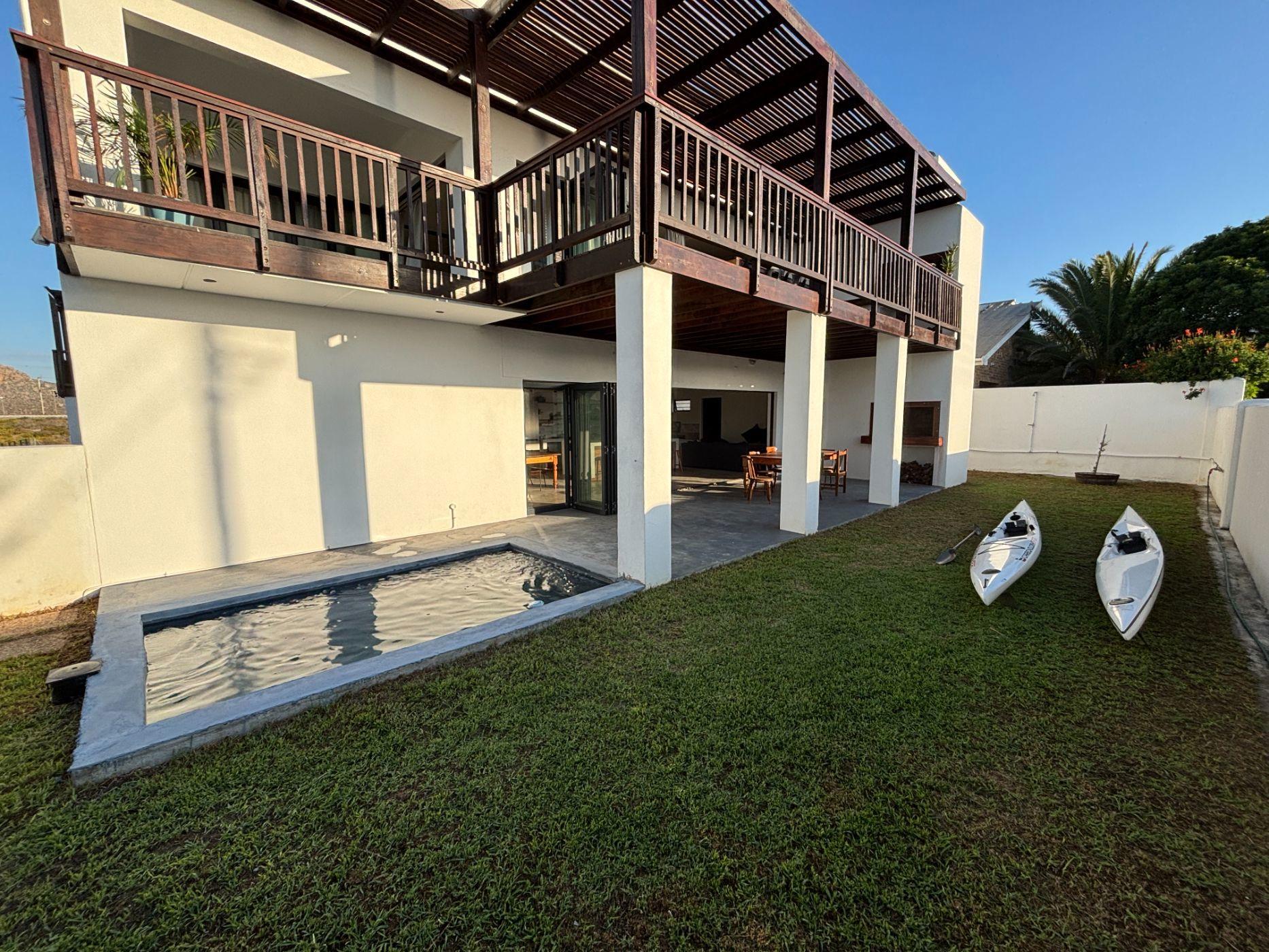 Image 5 of 6