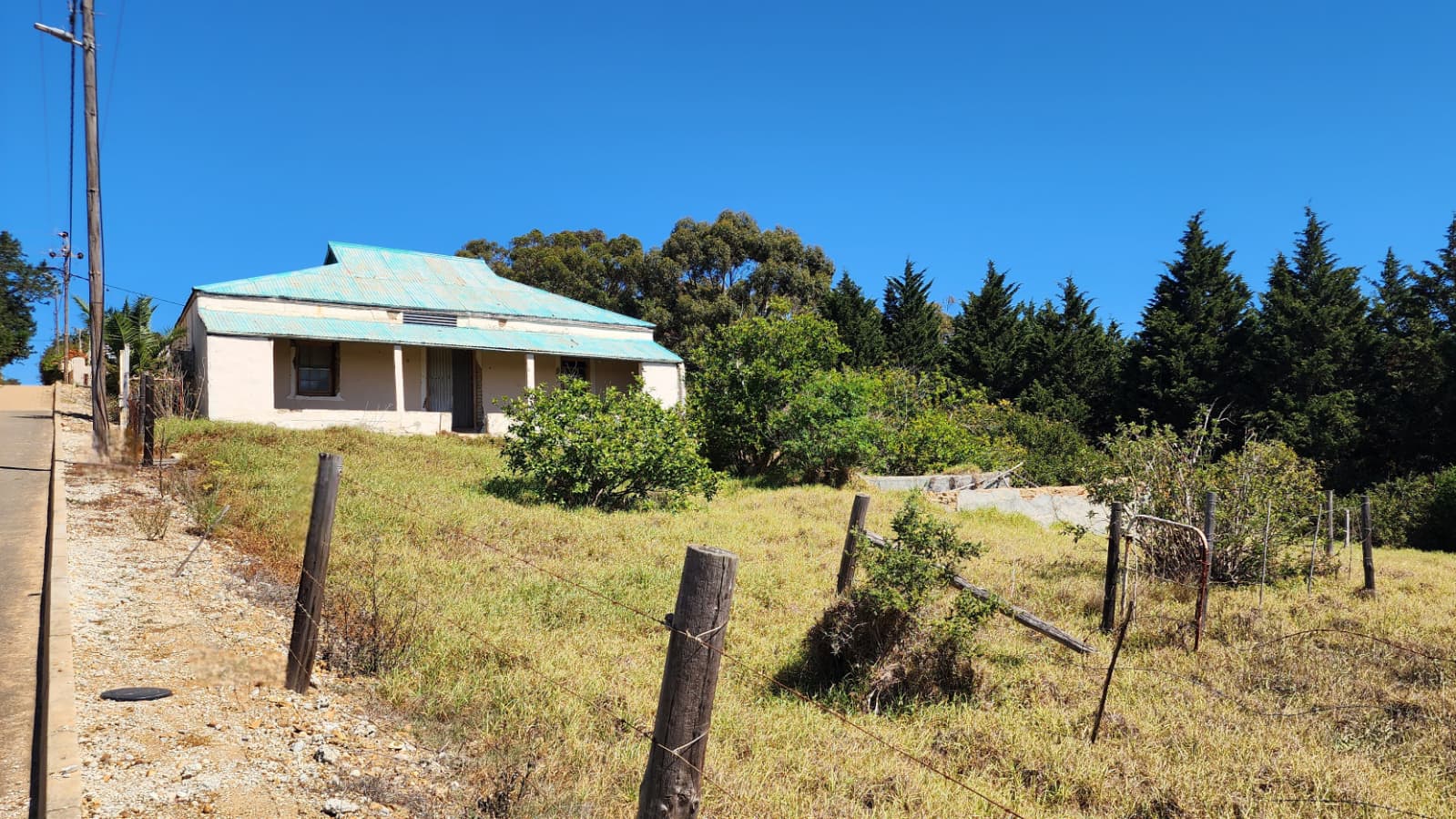 Image 4 of 6