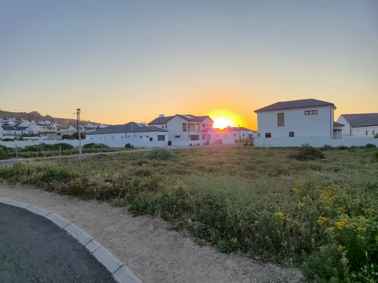 Main property image