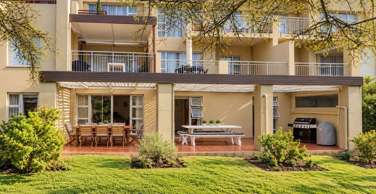 Main property image