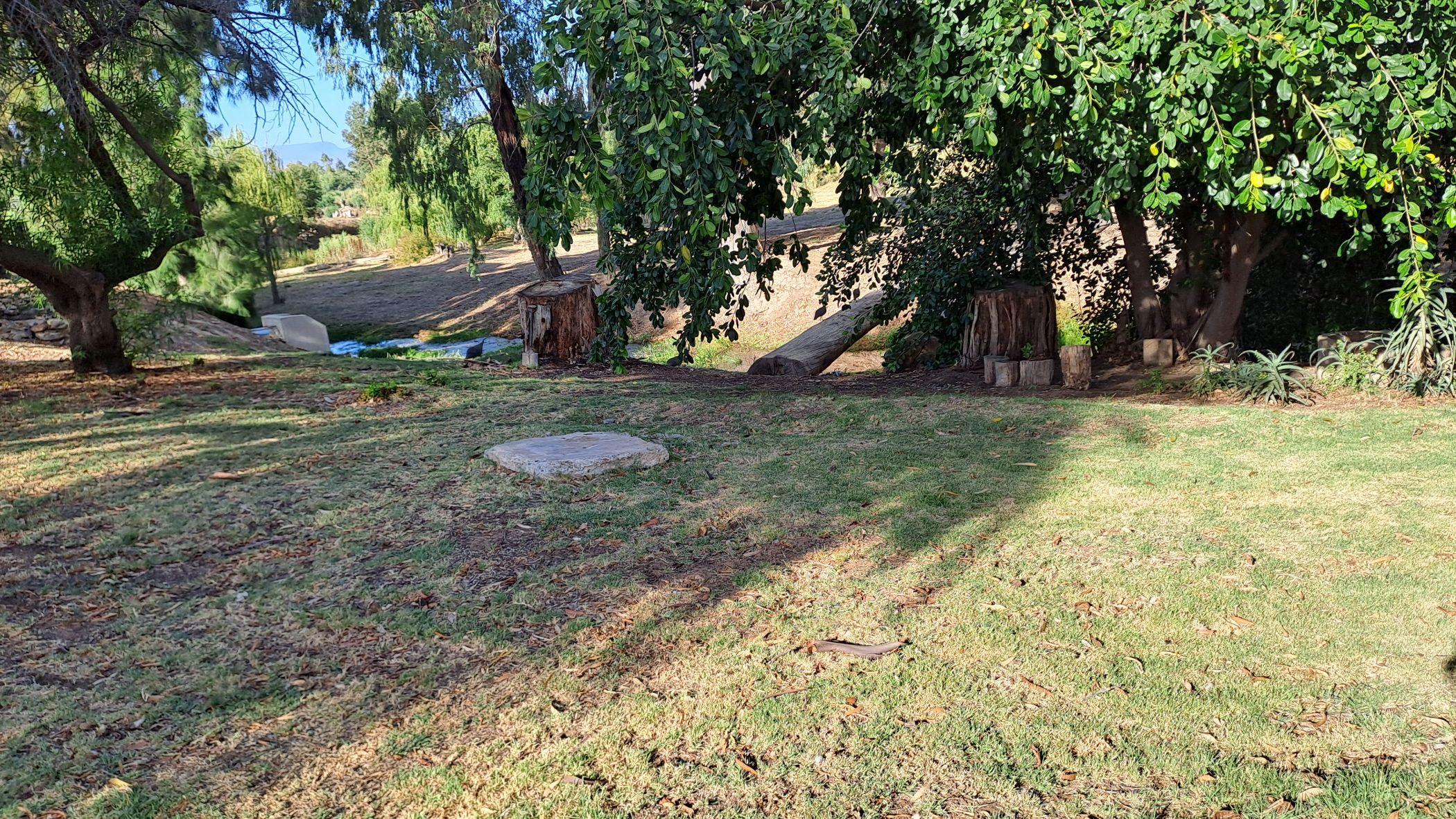 Image 3 of 6
