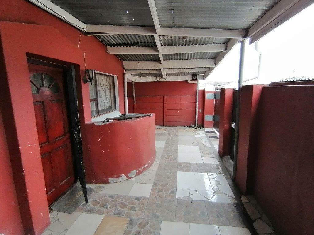 Image 19