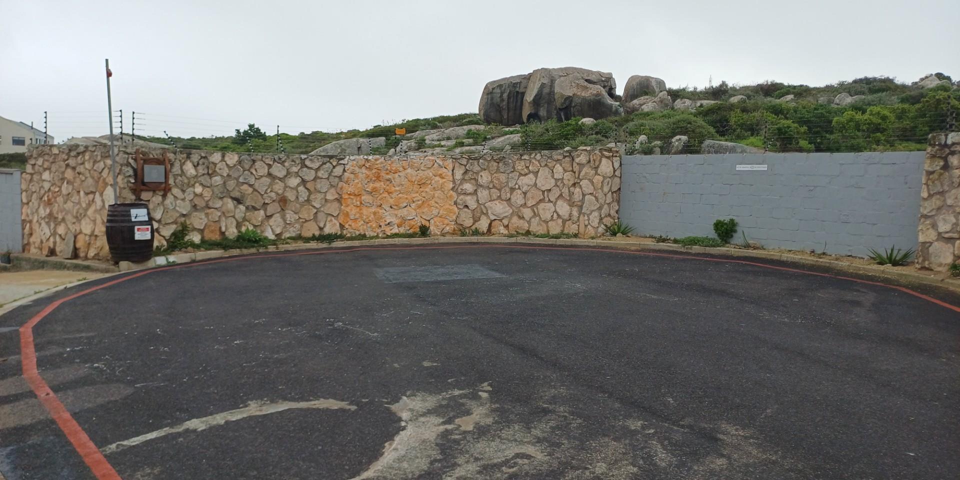 Image 2 of 6