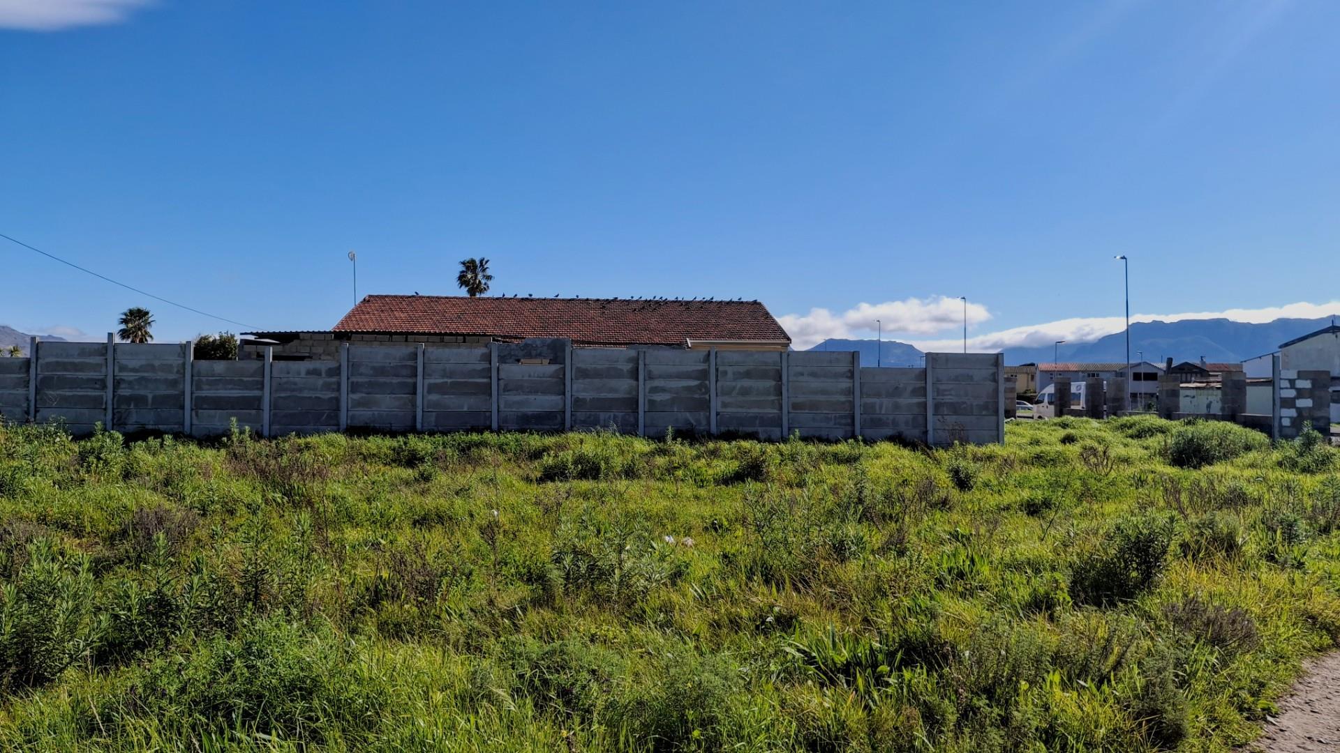 Image 1 of 6
