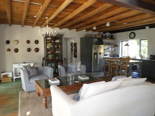 Image 3 of 6