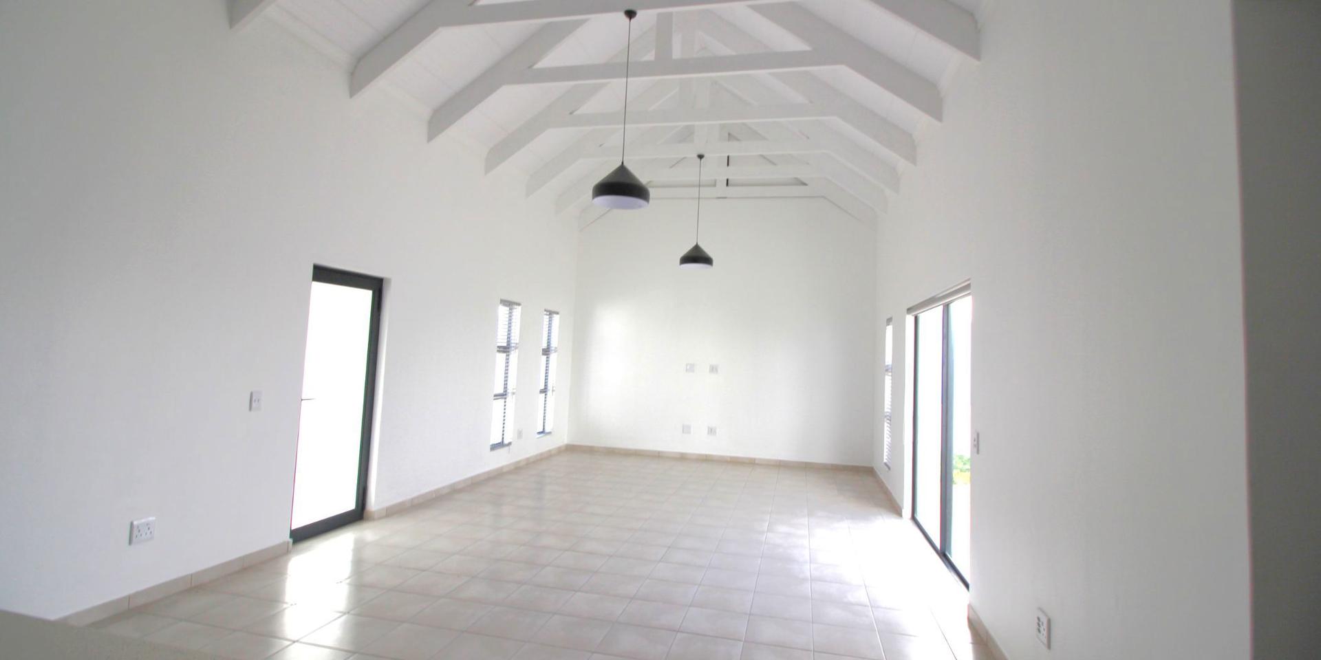Image 3 of 6