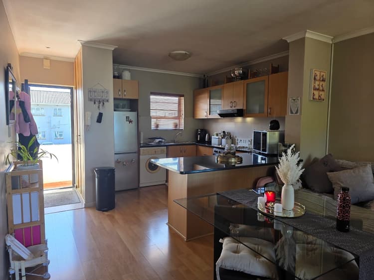 Main property image