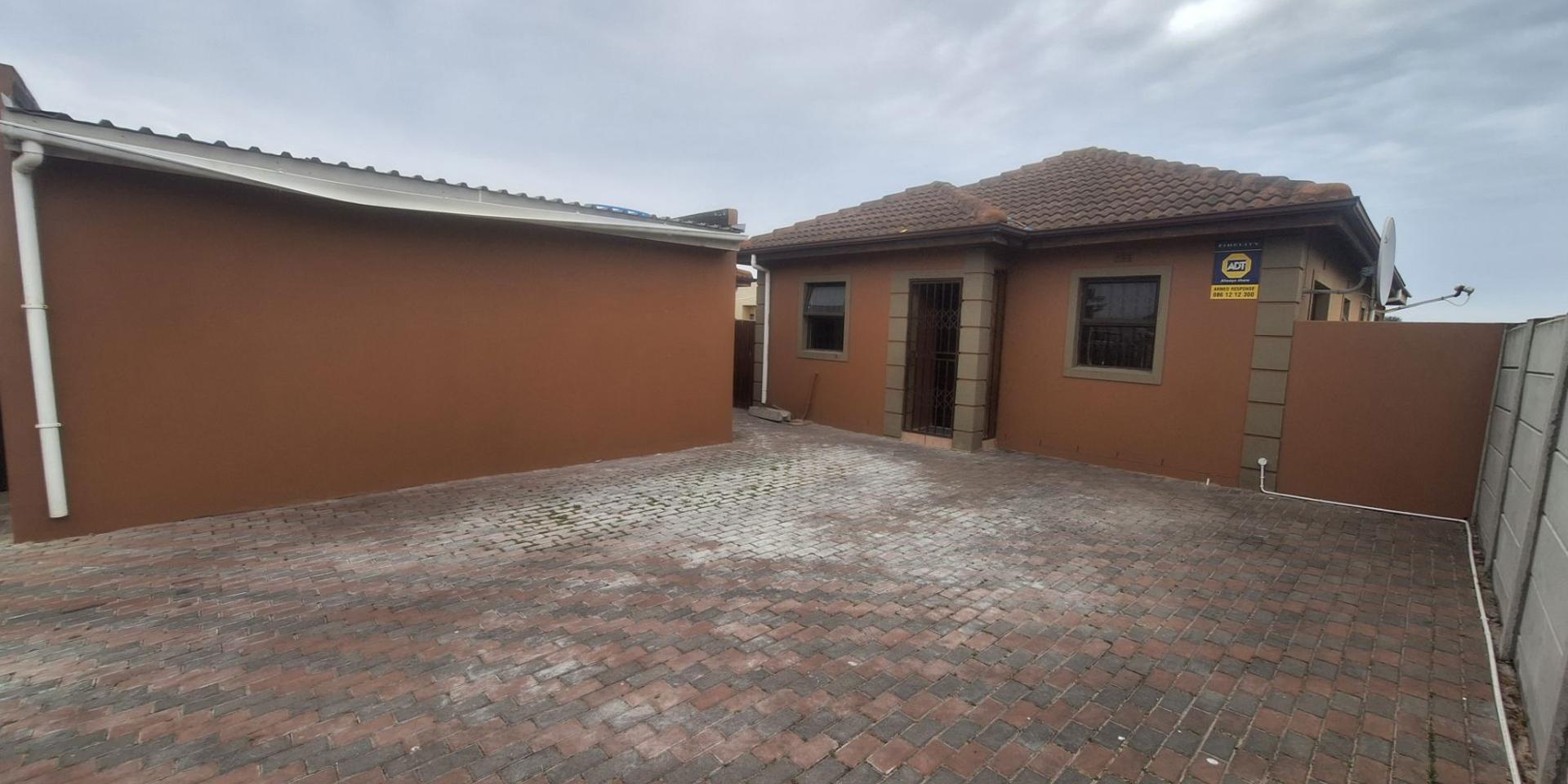 Image 2 of 6
