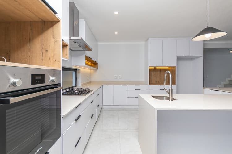 Main property image