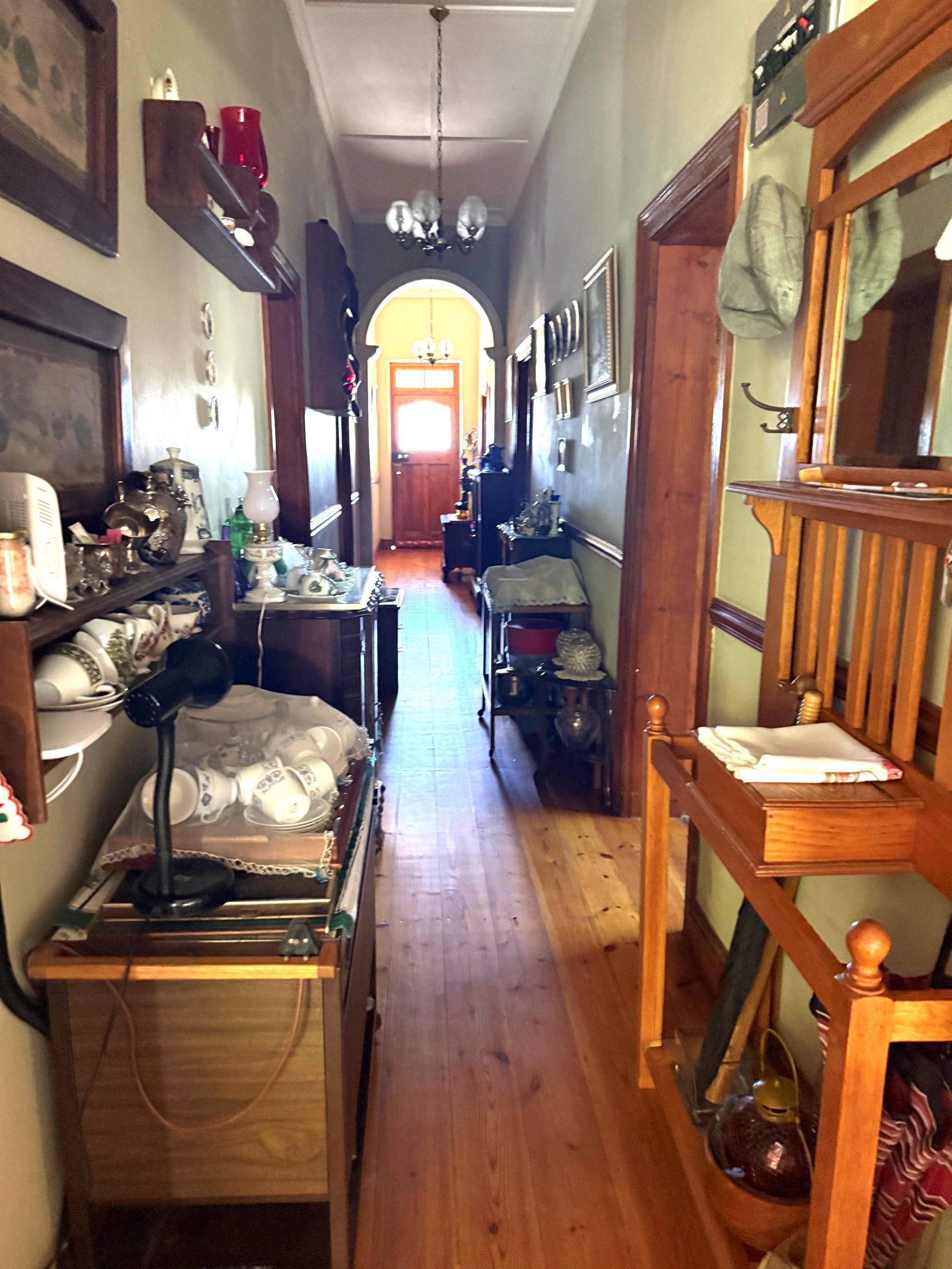Image 5 of 6