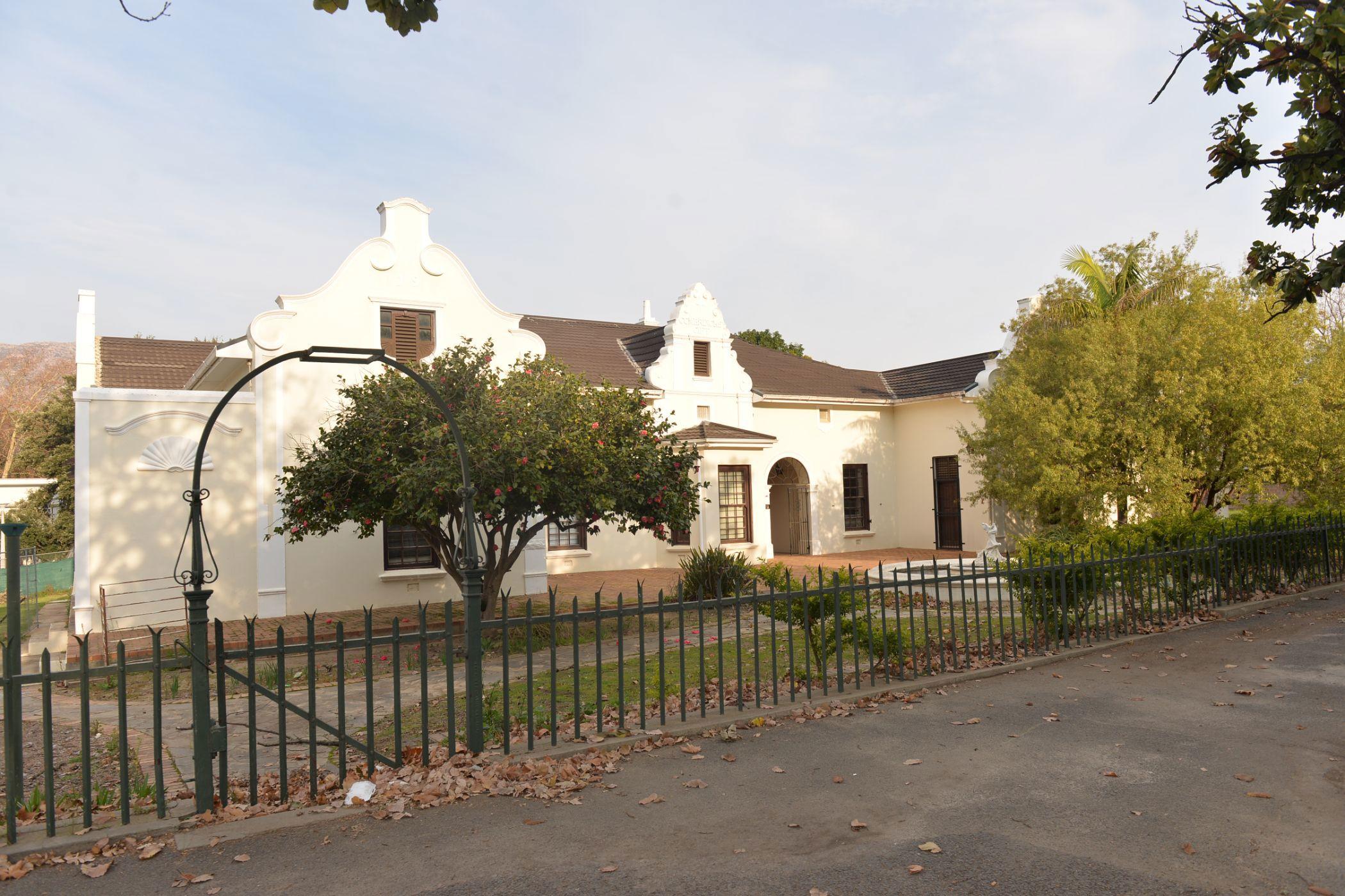 Image 5 of 6