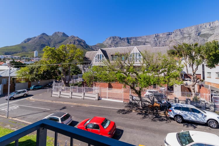 Main property image