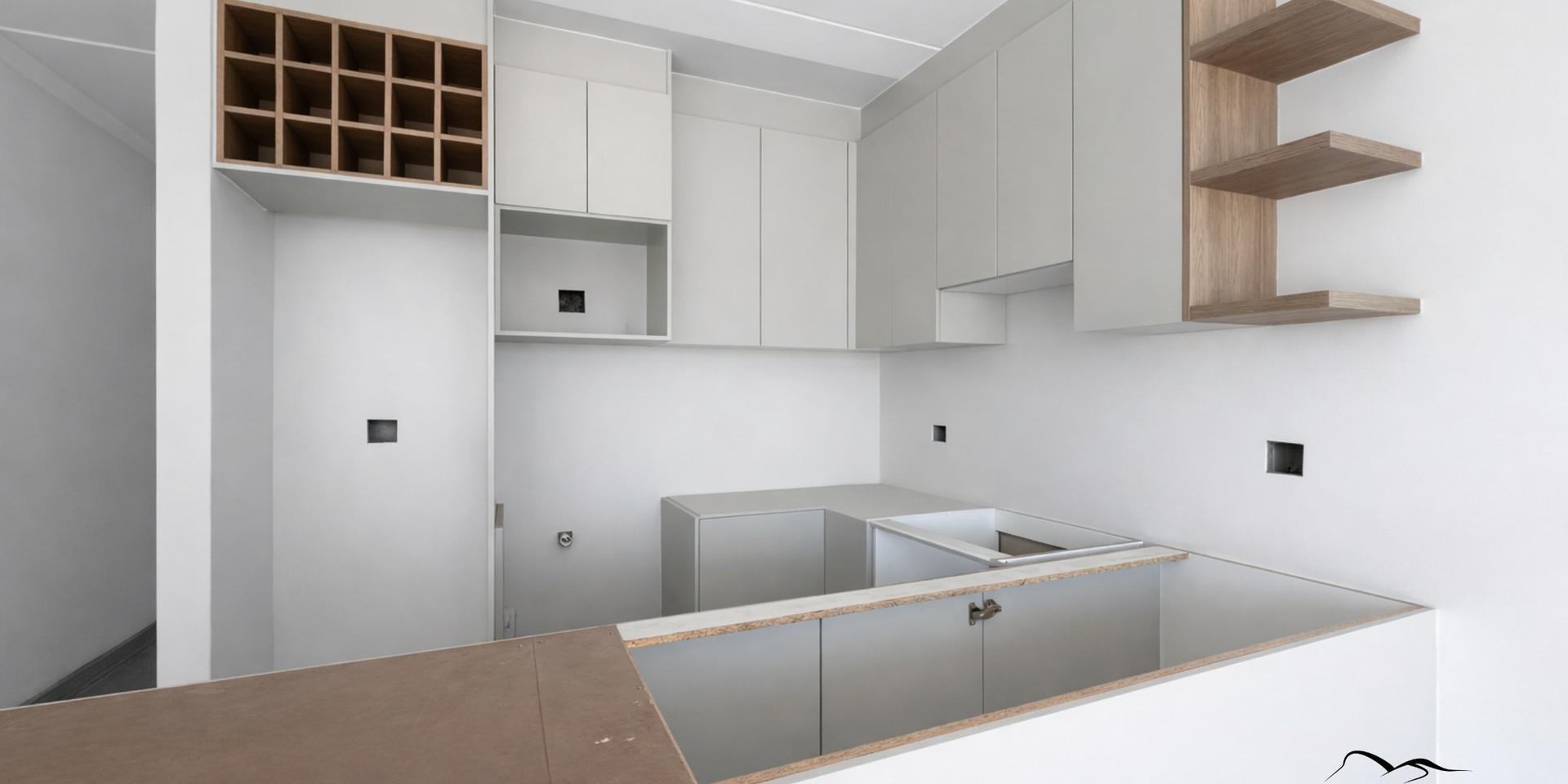 Image 3 of 6