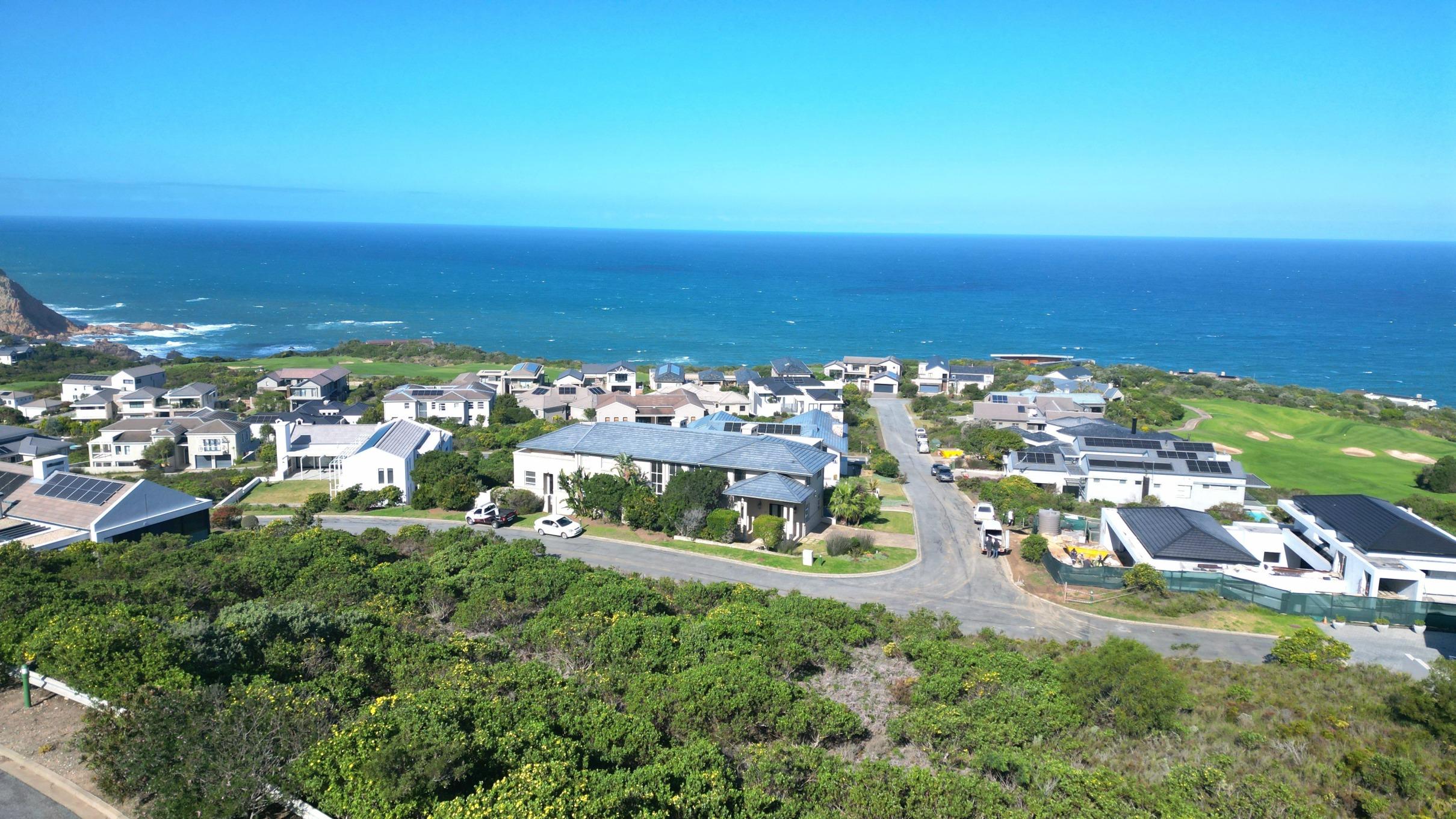 Image 2 of 6