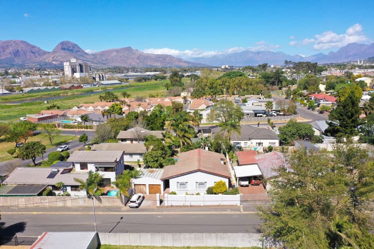 Main property image