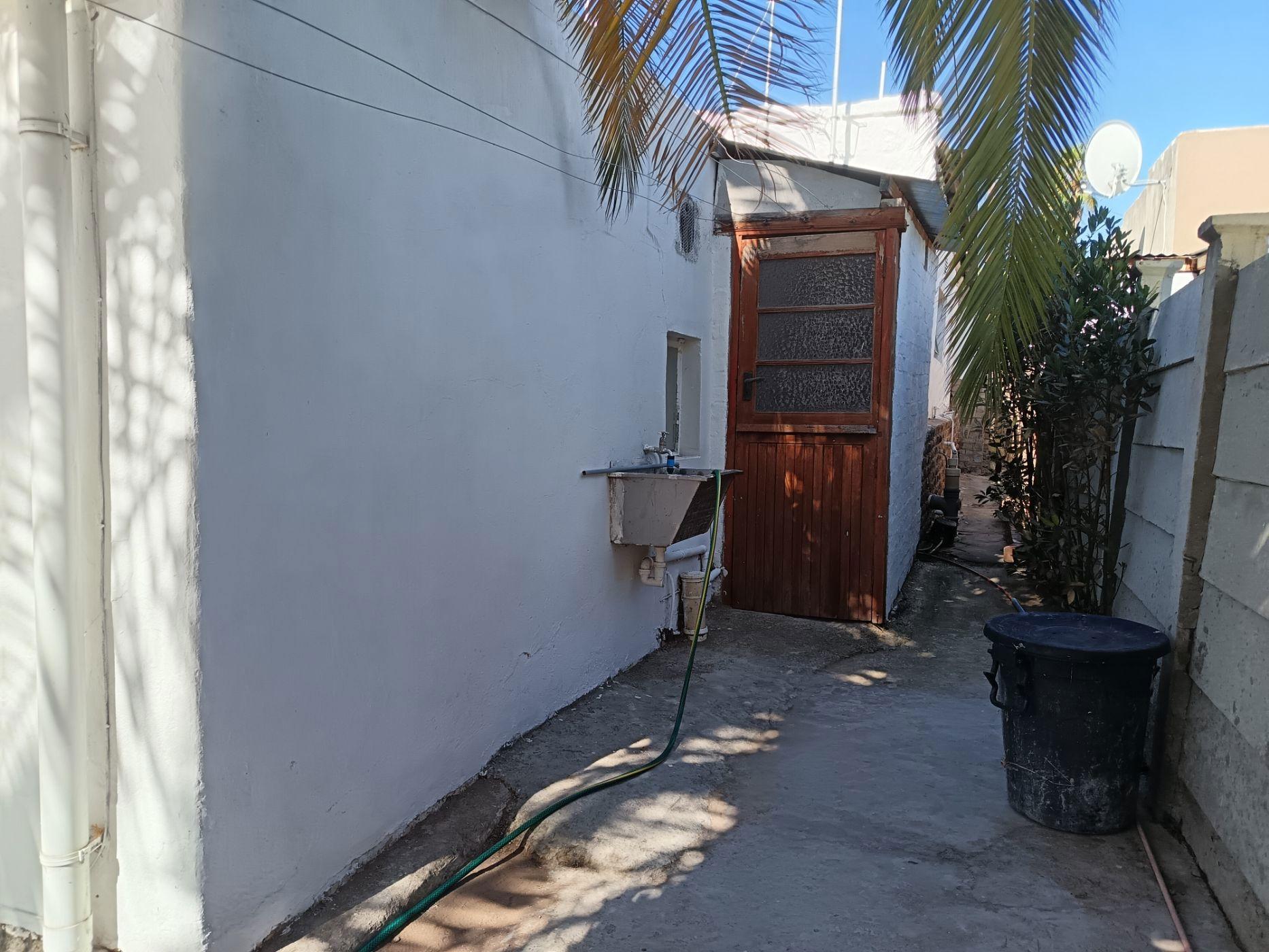Image 12