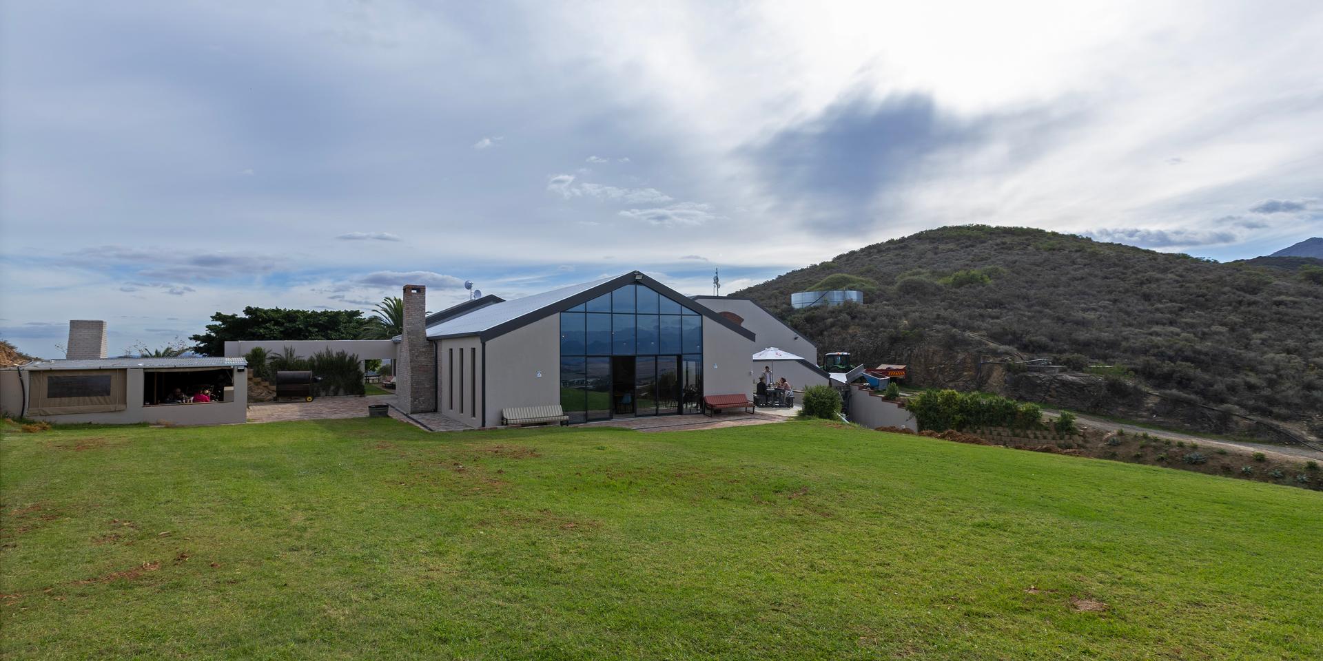 Image 1 of 6