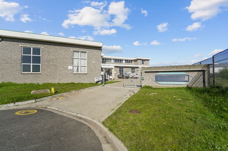 Main property image
