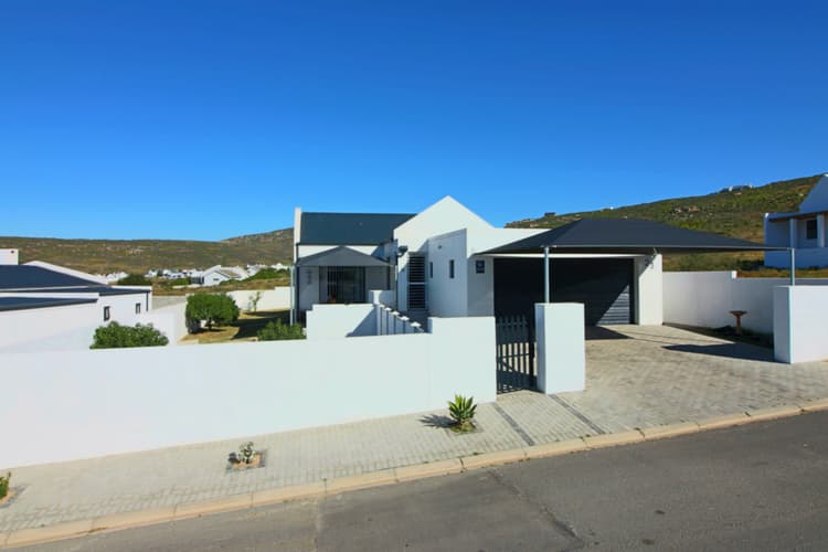 Main property image