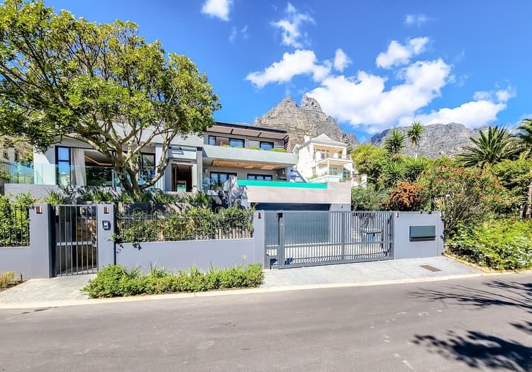 Main property image