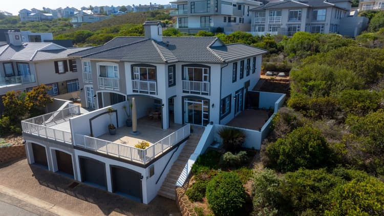 Main property image