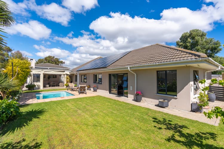 Main property image