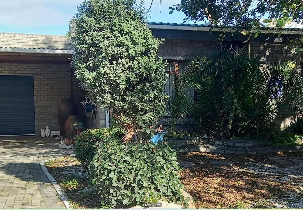 Image 4 of 6
