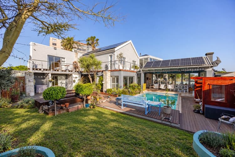 Main property image