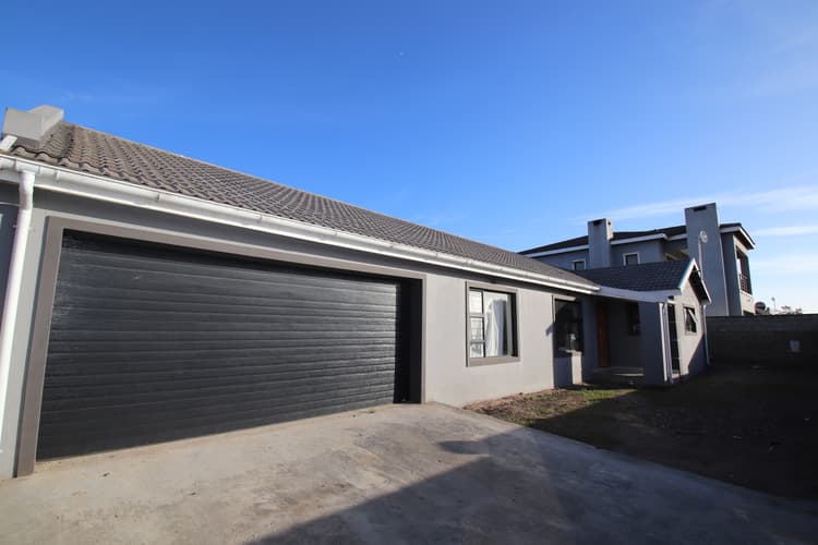 Main property image