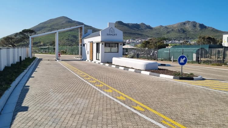 Main property image