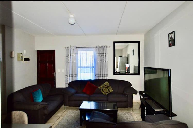 Main property image
