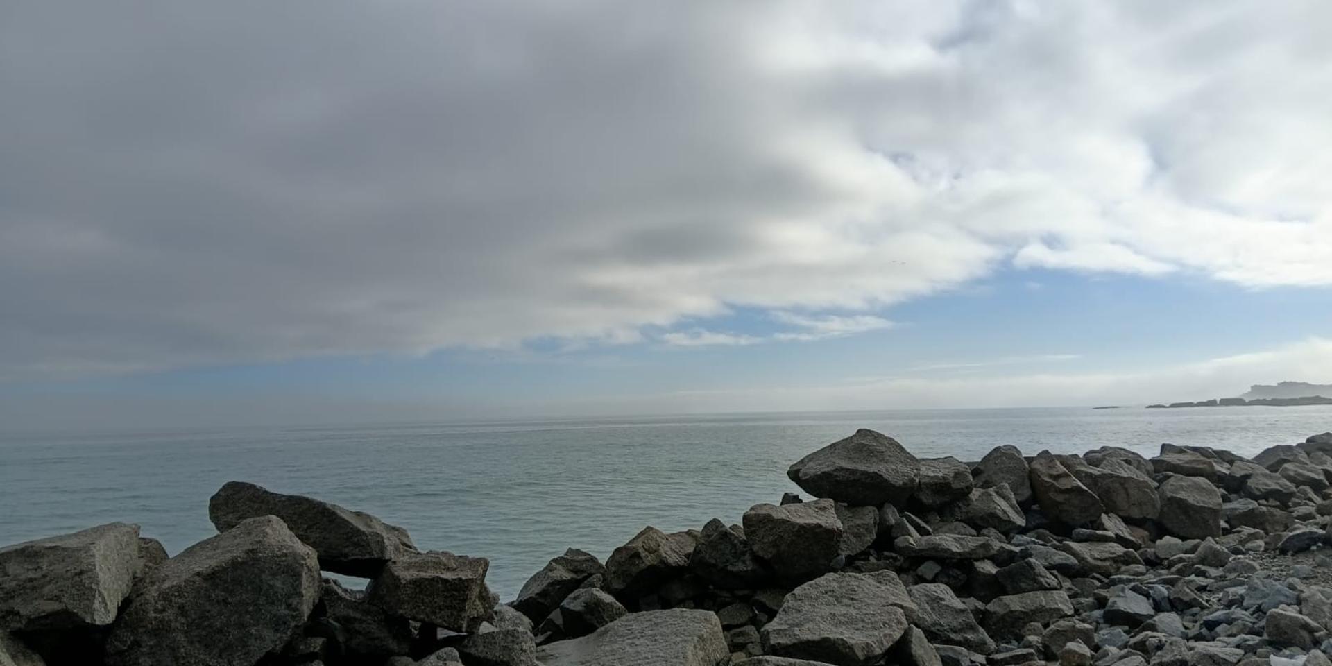 Image 3 of 6