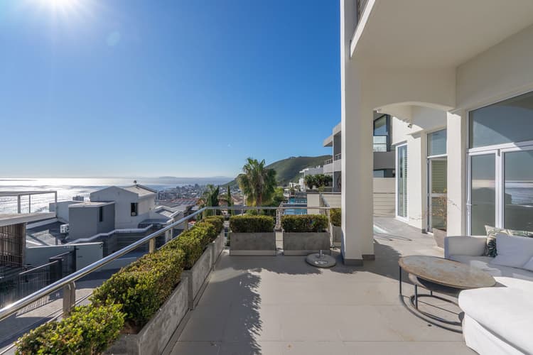 Main property image