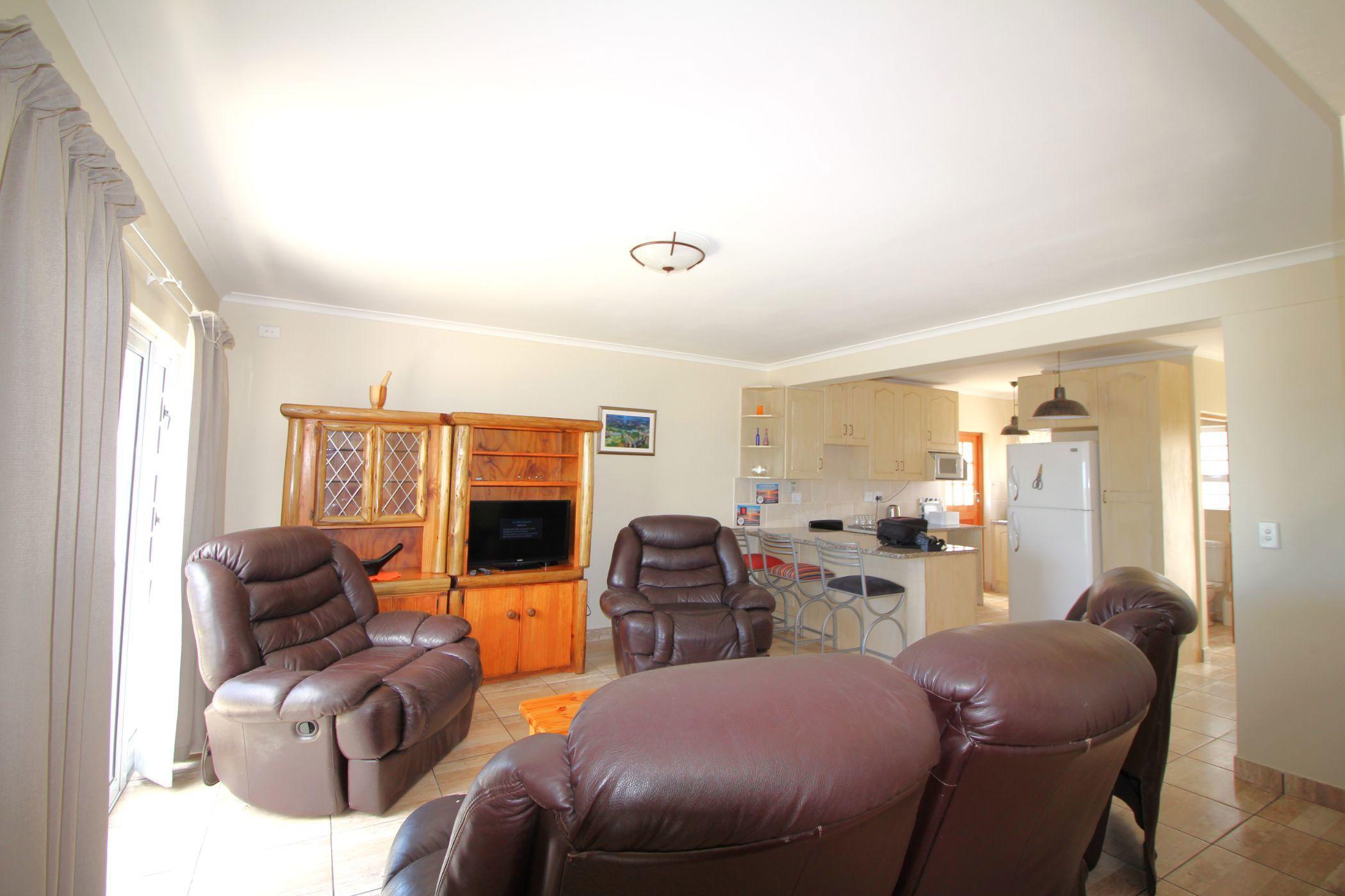 Image 5 of 6