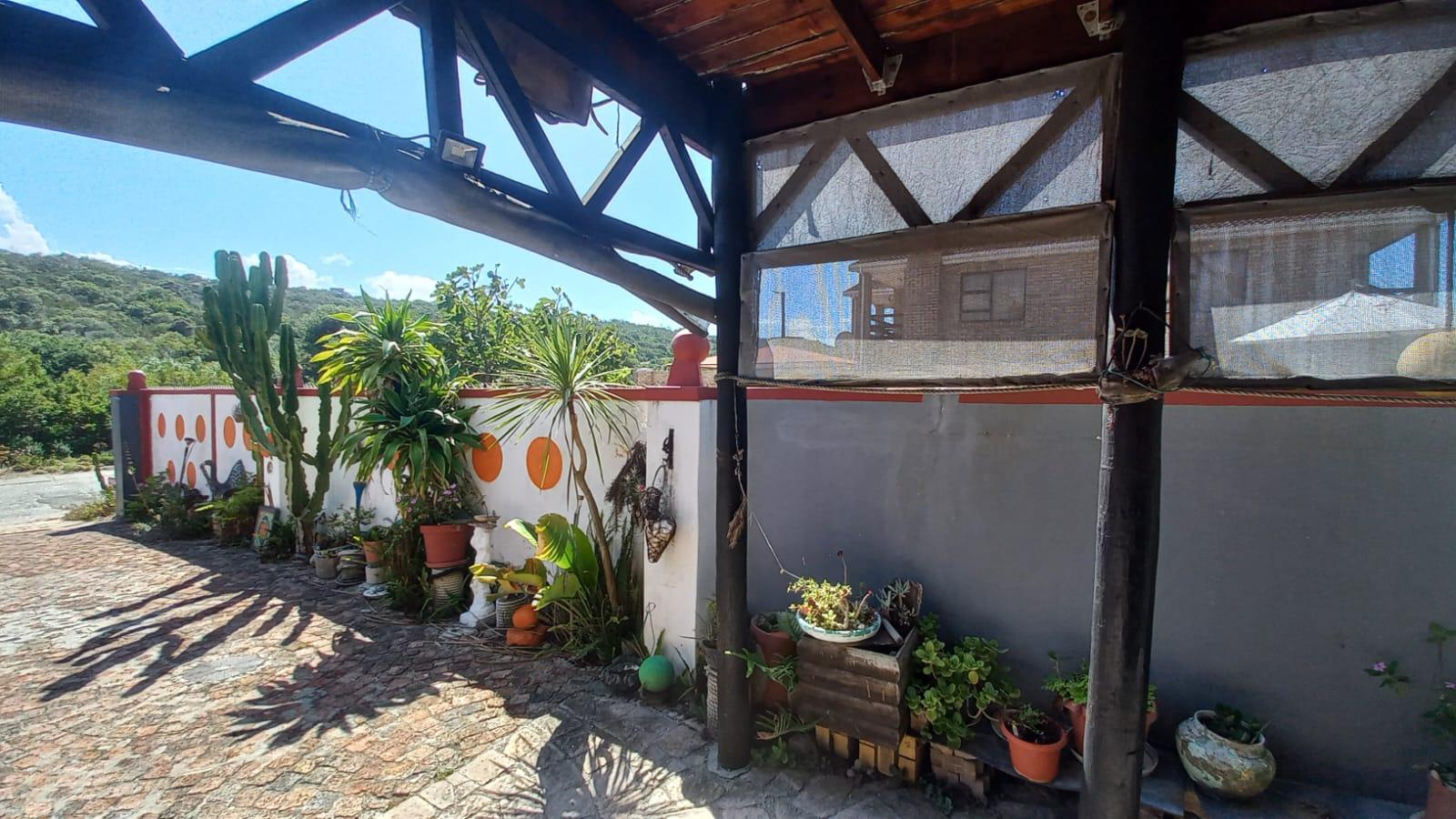Image 4 of 6
