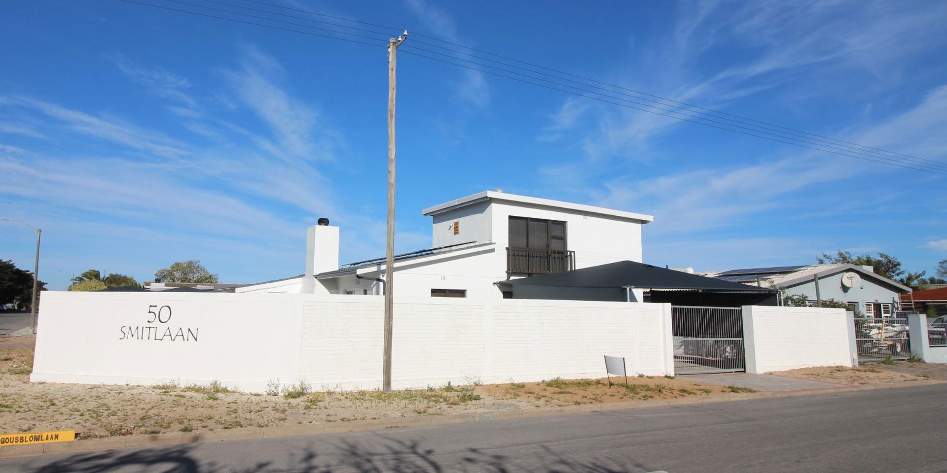 Image 4 of 6