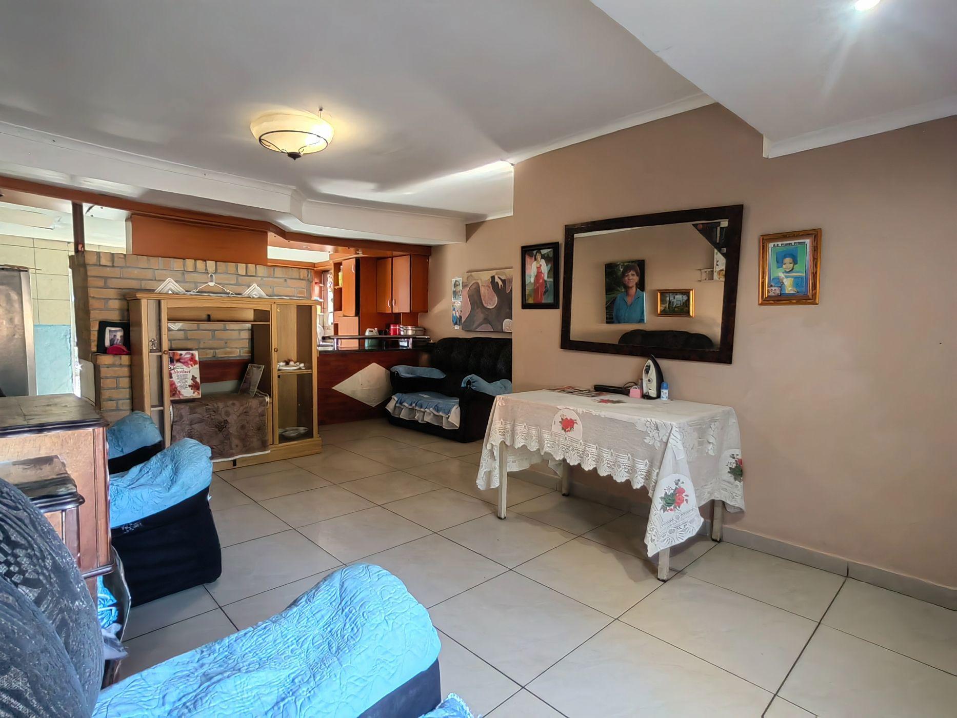 Image 5 of 6