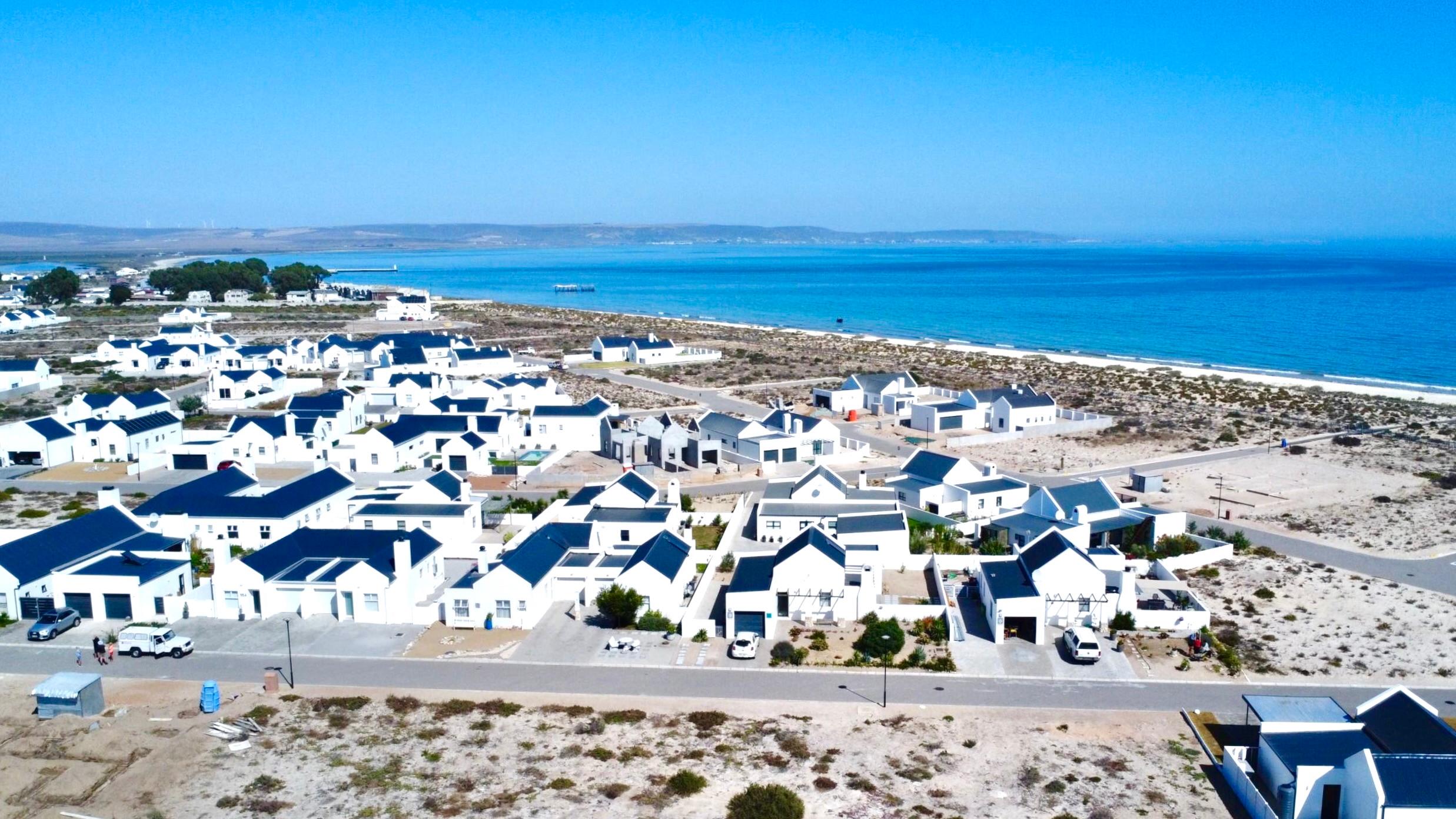 Image 2 of 6