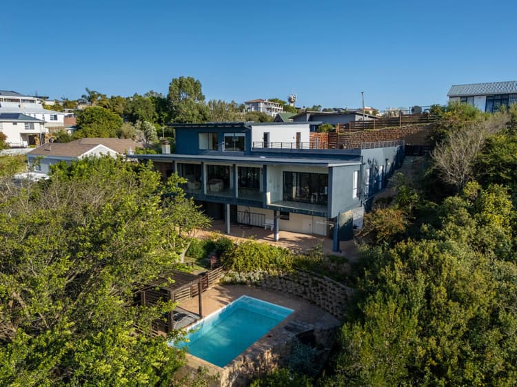 Main property image