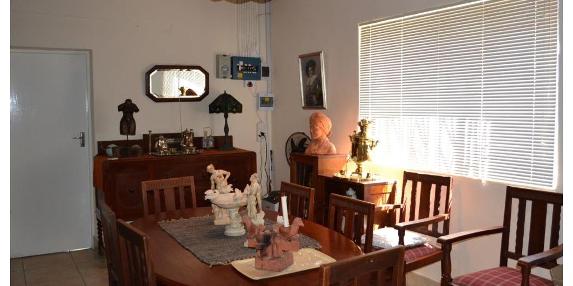Image 5 of 6