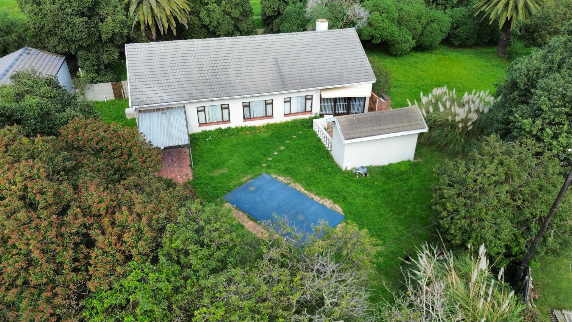 Image 4 of 6