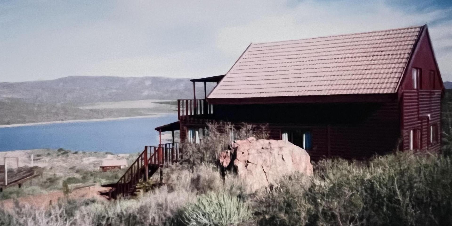 Image 4 of 6