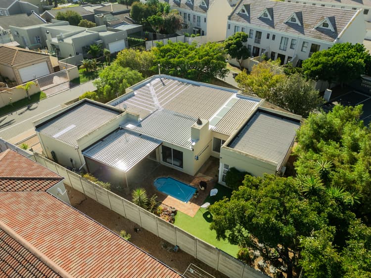 Main property image
