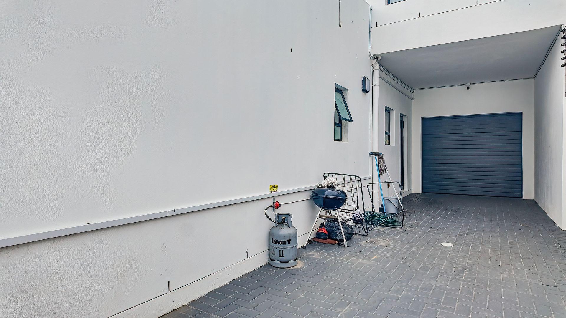 Image 28
