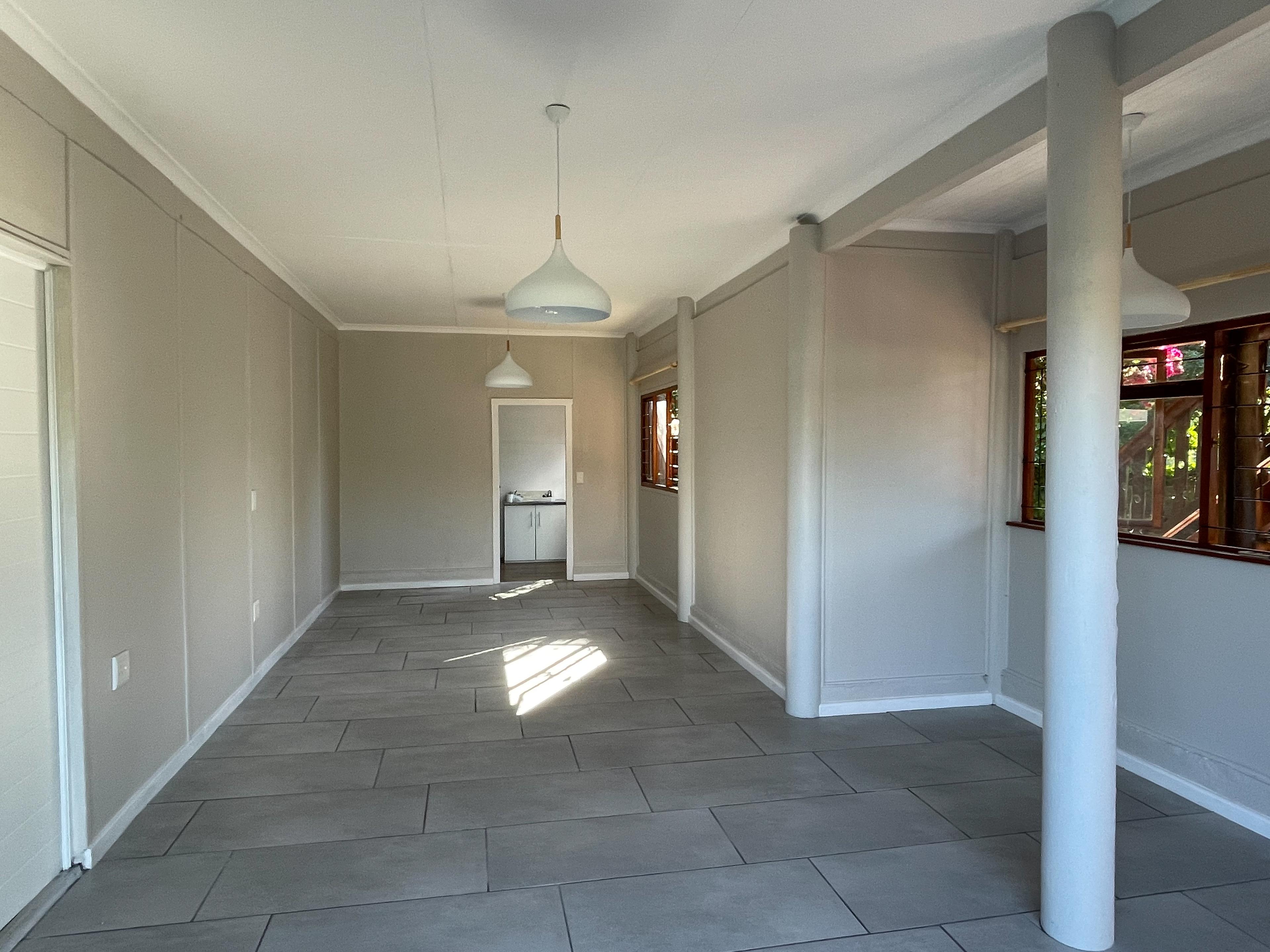 Image 3 of 6