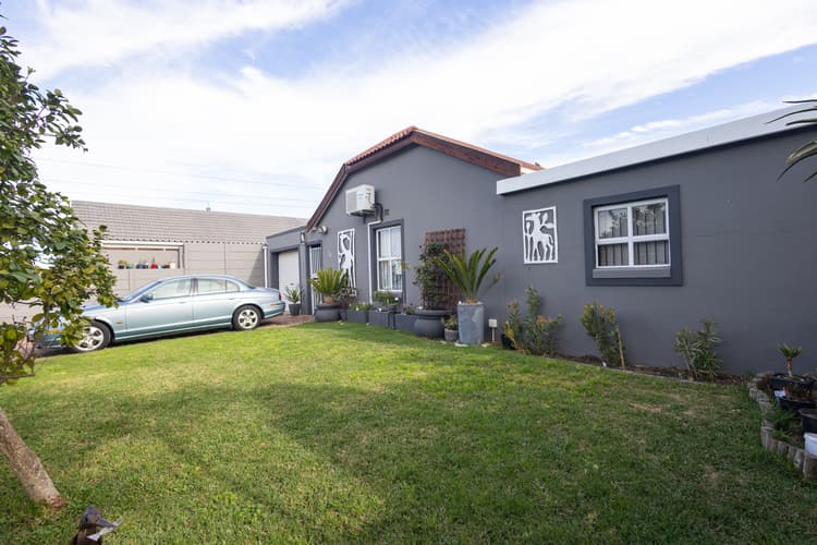 Main property image