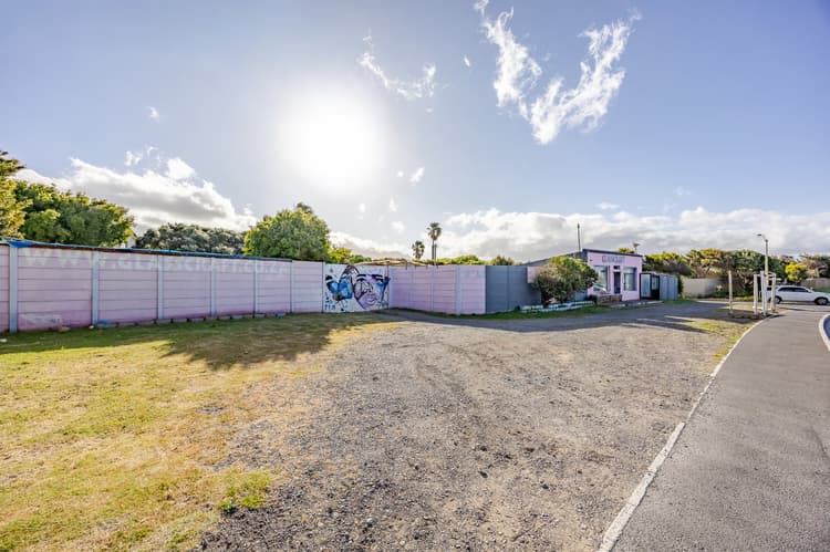 Main property image